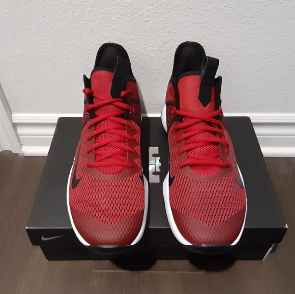 Nike LeBron Witness - Picture 3 of 4